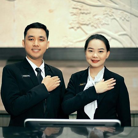 Platinum Hotel & Convention Hall Balikpapan Zewnętrze zdjęcie