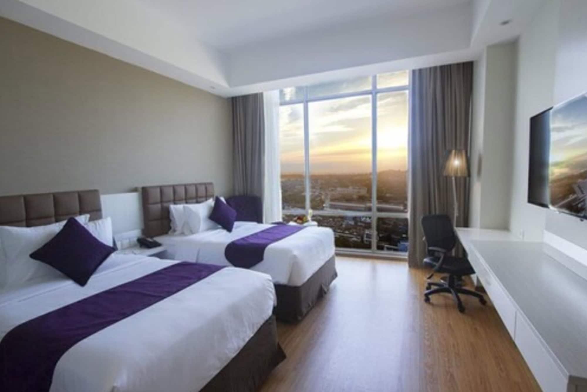 Platinum Hotel & Convention Hall Balikpapan Zewnętrze zdjęcie