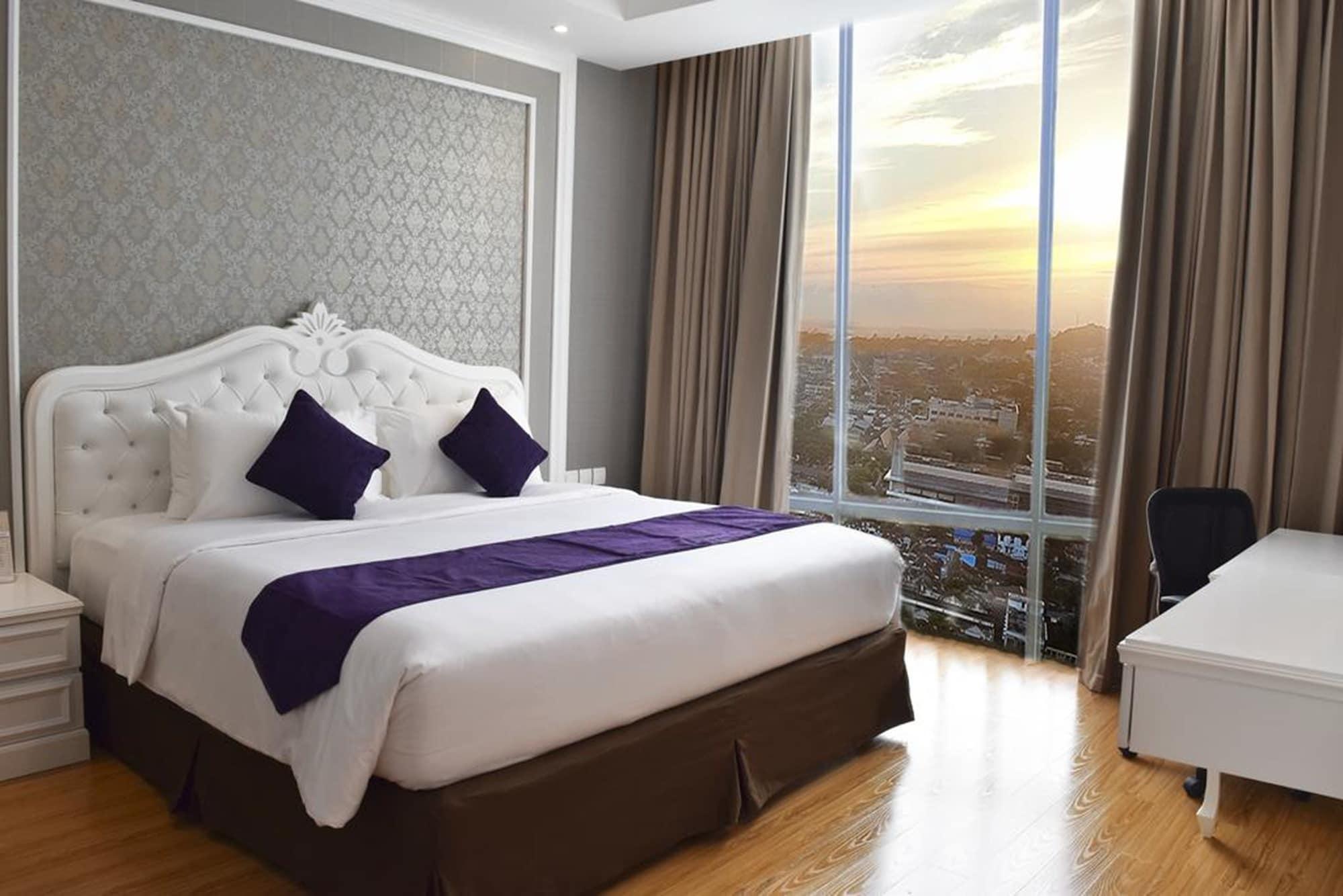 Platinum Hotel & Convention Hall Balikpapan Zewnętrze zdjęcie