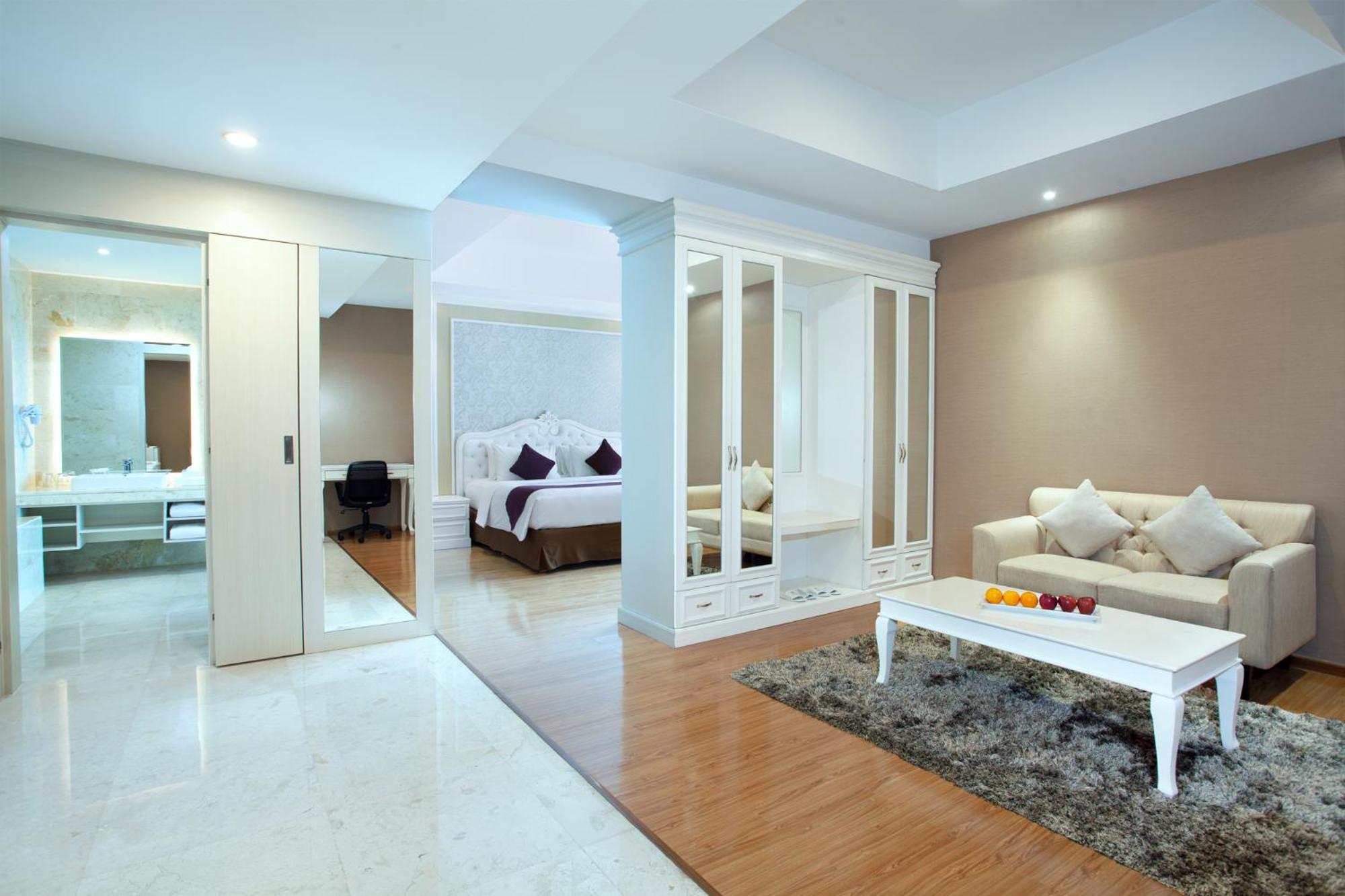 Platinum Hotel & Convention Hall Balikpapan Zewnętrze zdjęcie